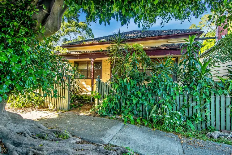 17 McIsaac Street, Tighes Hill NSW 2297