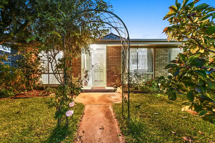 Second view of Homely house listing, 6 Baroda Court, Keysborough VIC 3173