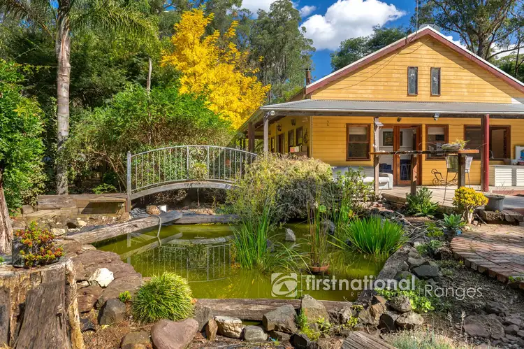 130 Mountain Road, Cockatoo VIC 3781