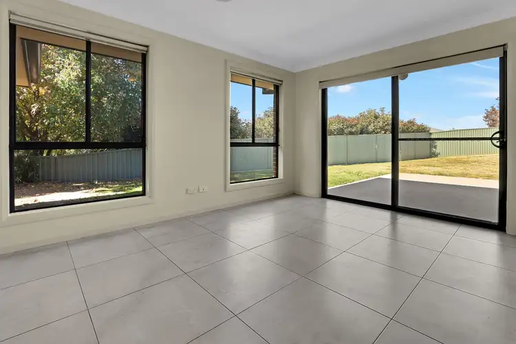 Sixth view of Homely house listing, 4 Blaxland Drive, Llanarth NSW 2795