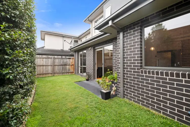 Sixth view of Homely townhouse listing, 2/5 Dagonet Street, Strathmore VIC 3041