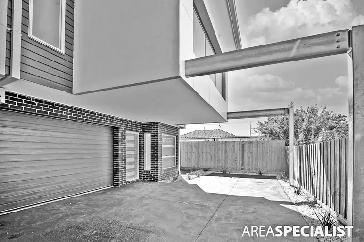 Main view of Homely townhouse listing, 4/4 Graceburn Grove, St Albans VIC 3021
