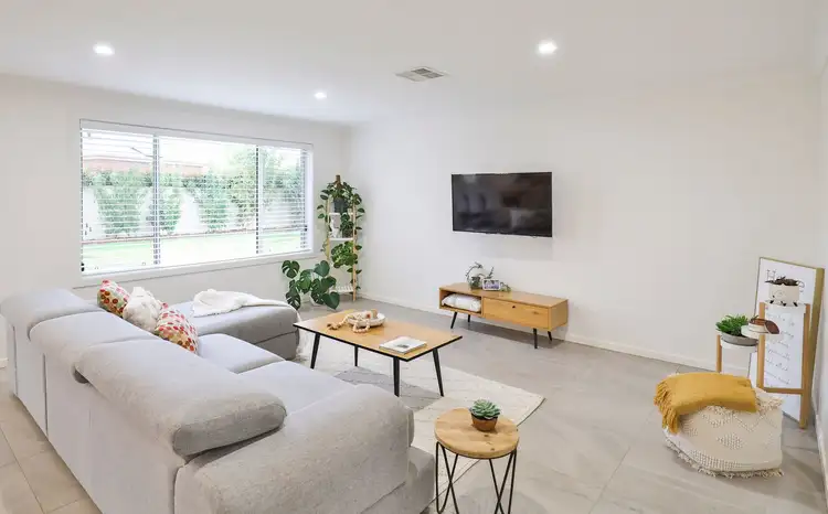 Fifth view of Homely house listing, 4 Stanford Rise, Mildura VIC 3500