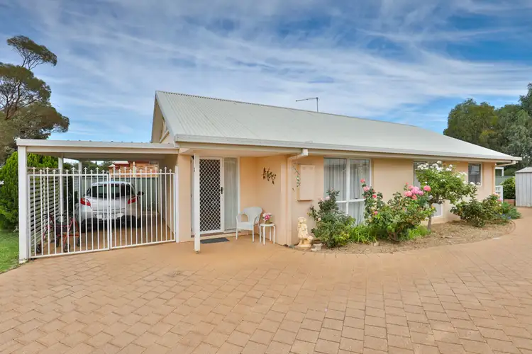 3/5 Cameron Street, Merbein VIC 3505