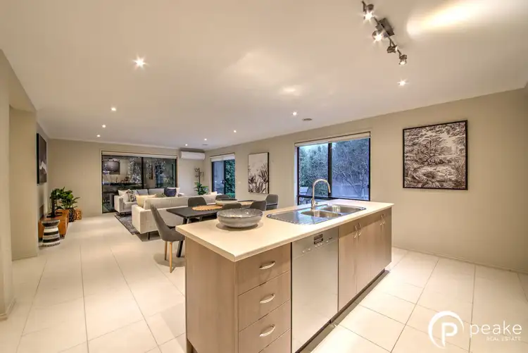 Fourth view of Homely house listing, 6 Whitehall Court, Narre Warren South VIC 3805