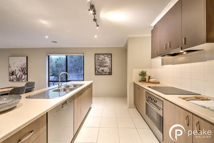 Fifth view of Homely house listing, 6 Whitehall Court, Narre Warren South VIC 3805