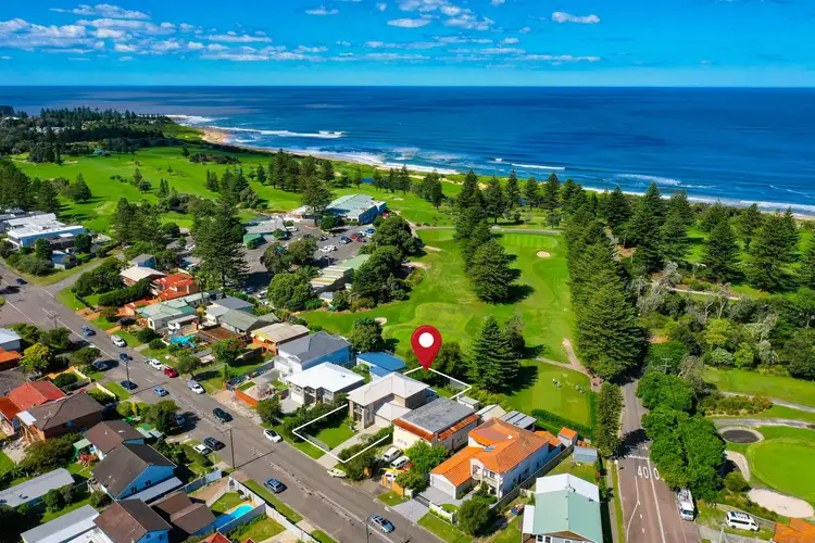 Main view of Homely house listing, 84 Grandview Street, Shelly Beach NSW 2261
