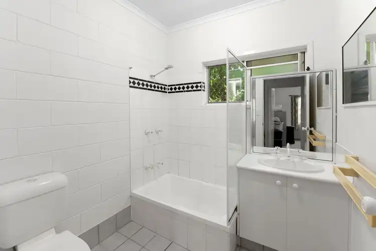Seventh view of Homely unit listing, 4/126 Pease Street, Manoora QLD 4870