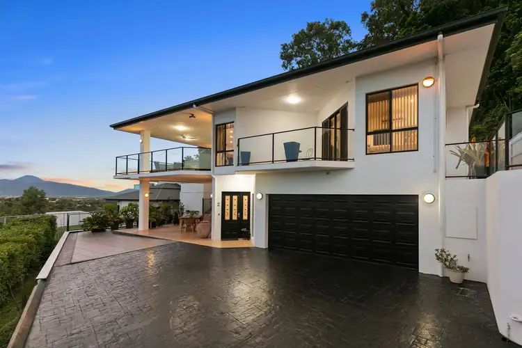 2 Caleb Court, Mooroobool QLD 4870
