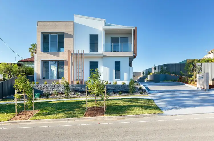 Main view of Homely townhouse listing, 2/176 Dudley Road, Whitebridge NSW 2290