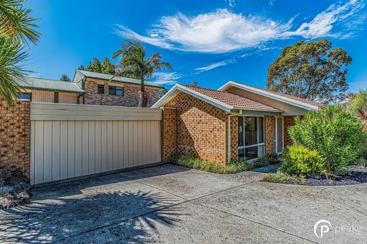 2/10 Buchanan Road, Berwick VIC 3806