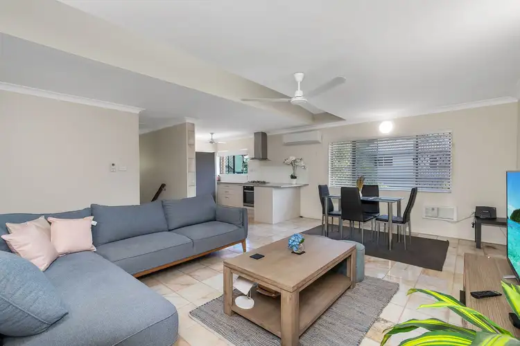 8/11 Crathern Close, Edge Hill QLD 4870