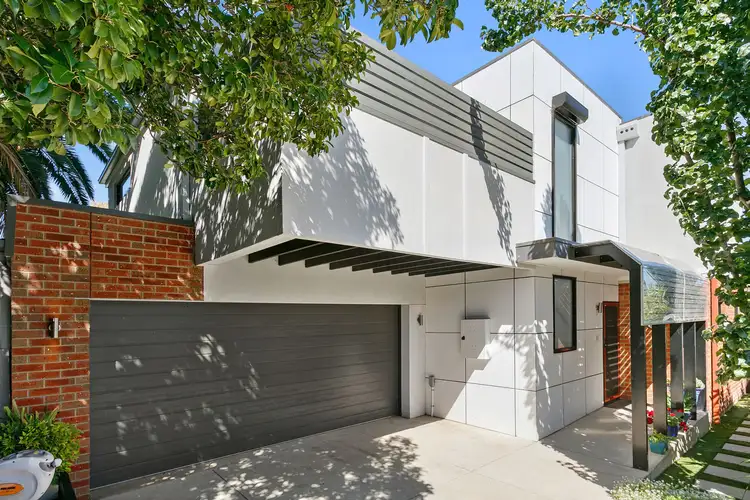 4A Clarence Avenue, Kennington VIC 3550
