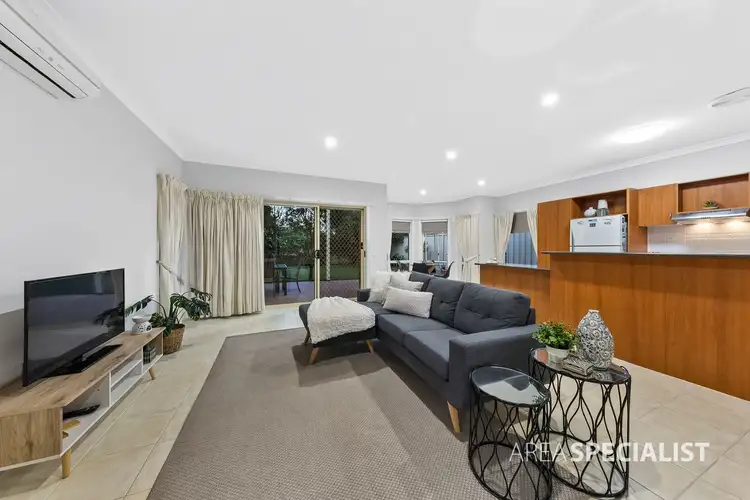 Fourth view of Homely house listing, 34 Ranmore Grove, Caroline Springs VIC 3023