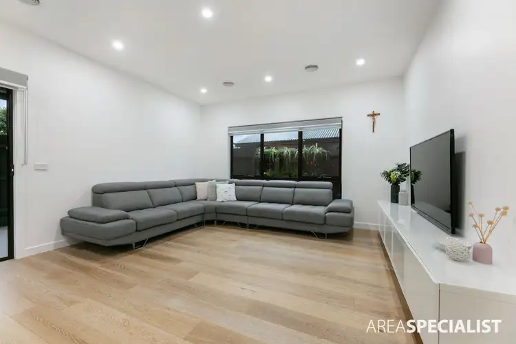 Fourth view of Homely unit listing, 2/17 Odessa Avenue, Keilor Downs VIC 3038