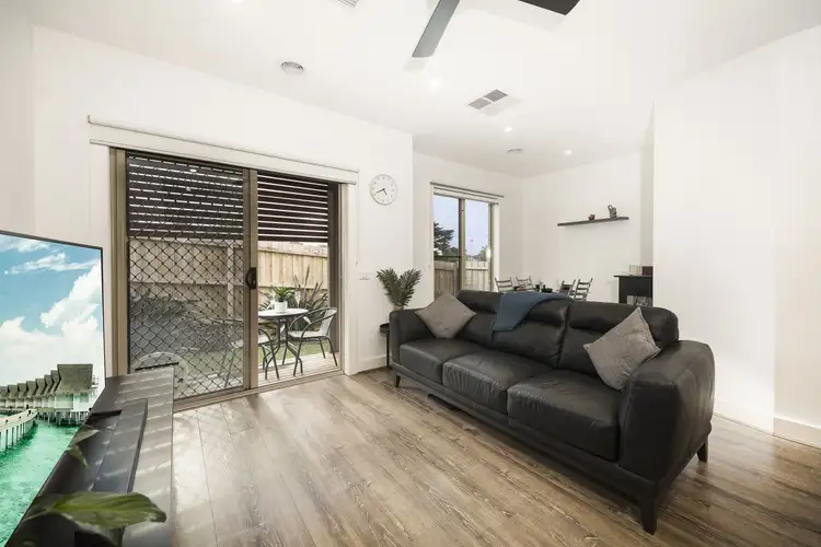 Fifth view of Homely unit listing, 3/12 Park View Road, Drouin VIC 3818