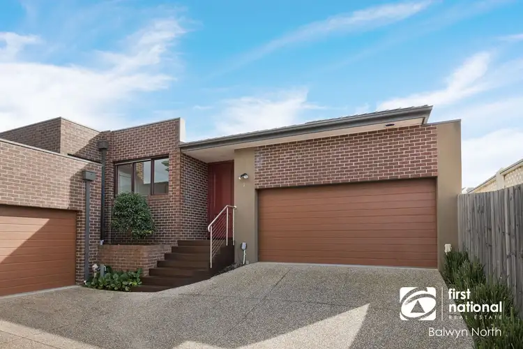 2/23 Coolabah Street, Doncaster VIC 3108