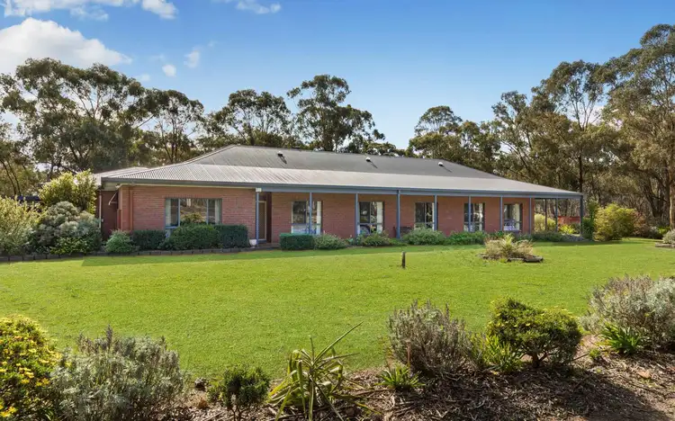 28 Cootamundra Place, Junortoun VIC 3551