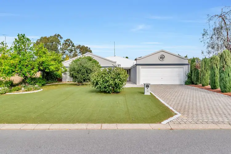 12 Heron Place, South Yunderup WA 6208