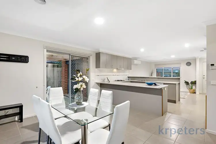 Fifth view of Homely unit listing, 1/23 Melissa Way, Pakenham VIC 3810