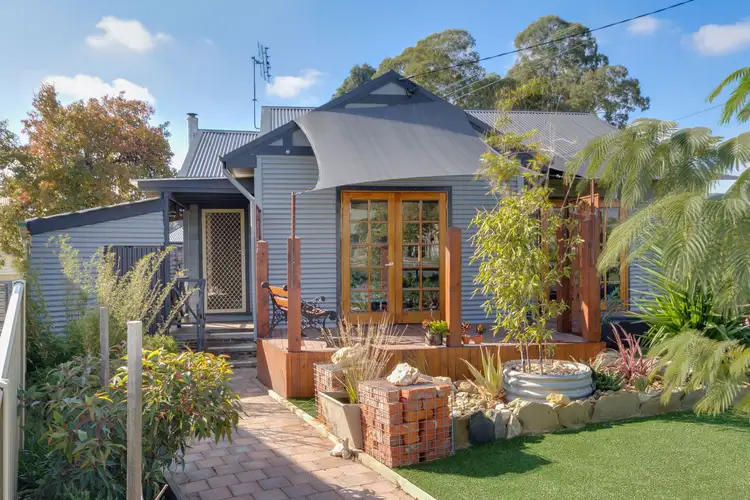 16 Thistle Street, Bendigo VIC 3550