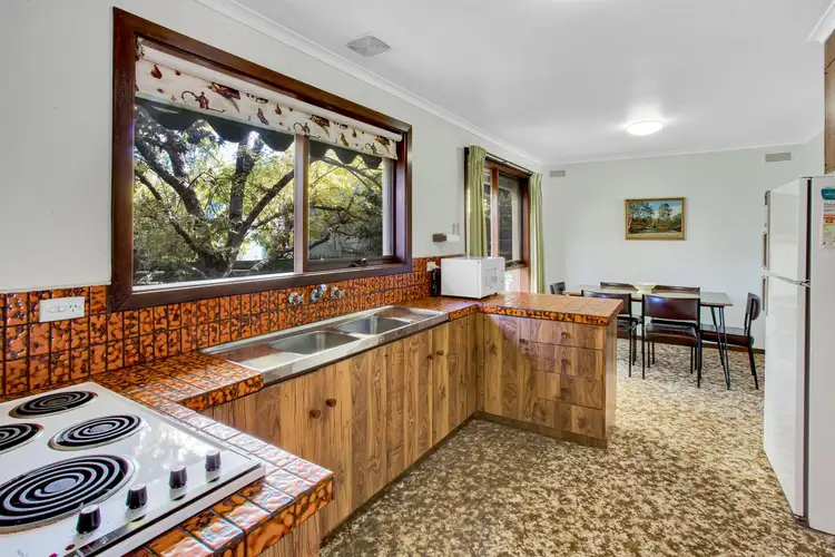 Fifth view of Homely house listing, 3 Halinka Court, Bright VIC 3741