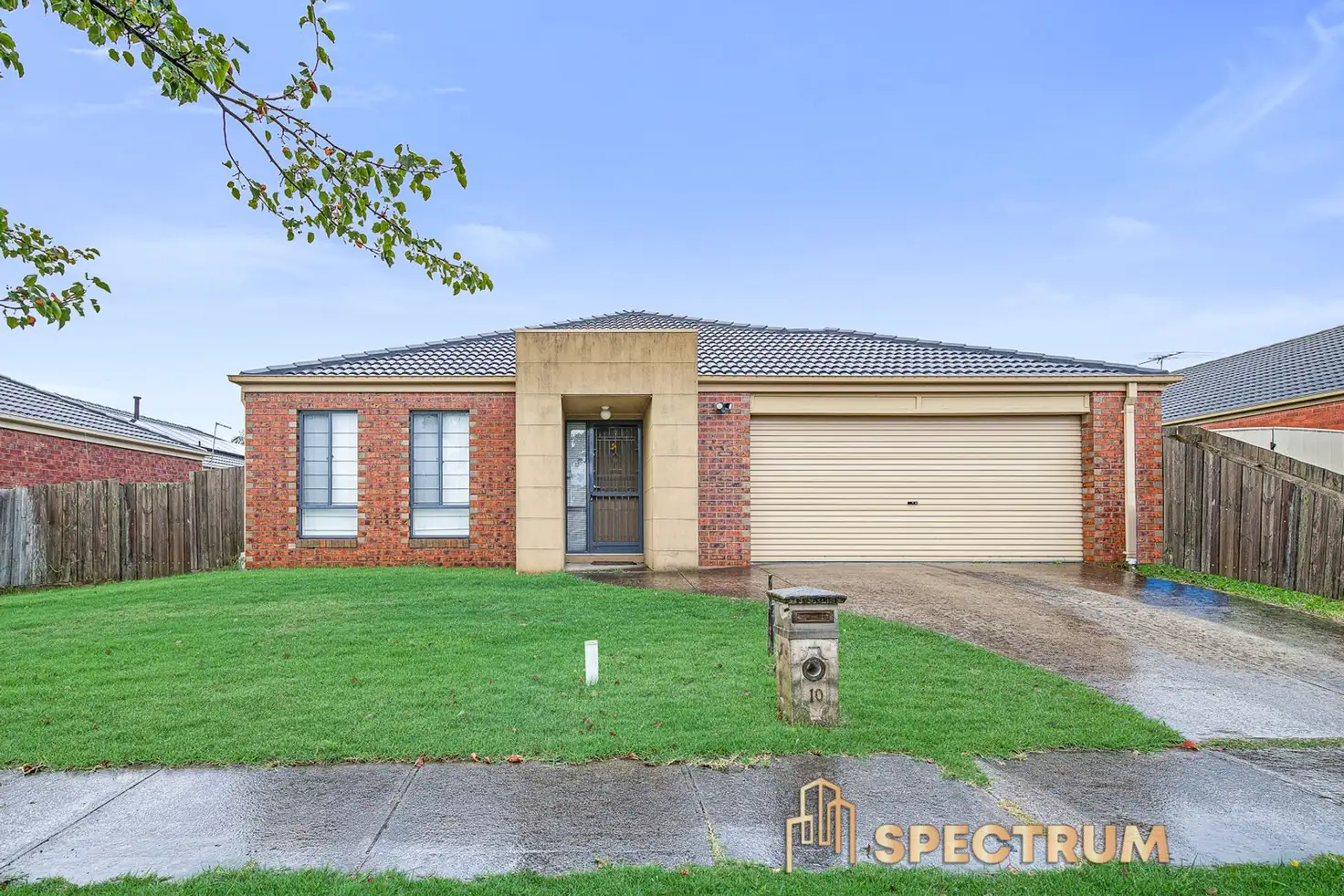 Main view of Homely house listing, 10 Chisholm Crescent, Narre Warren South VIC 3805