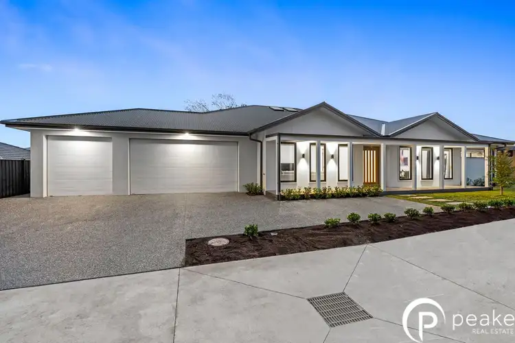 Second view of Homely house listing, 2/44 A'Beckett Road, Narre Warren North VIC 3804