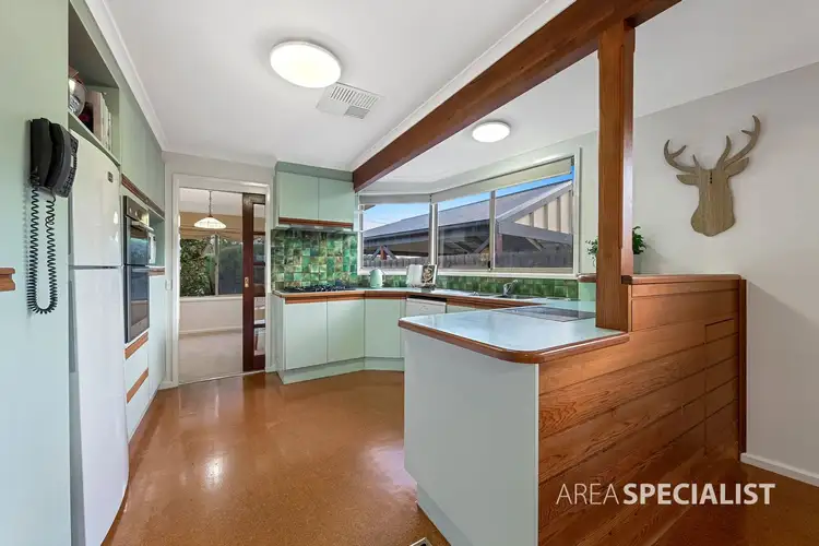 Fourth view of Homely house listing, 8 Albatross Court, Keilor VIC 3036