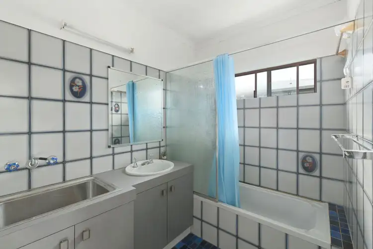 Sixth view of Homely unit listing, 4/11 Mintaro Crescent, Woree QLD 4868