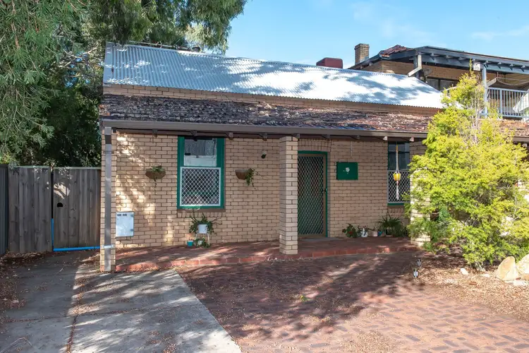 13A Deakin Street, Bassendean WA 6054