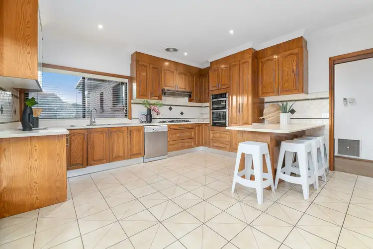 Sixth view of Homely house listing, 18 Cabinda Drive, Keysborough VIC 3173