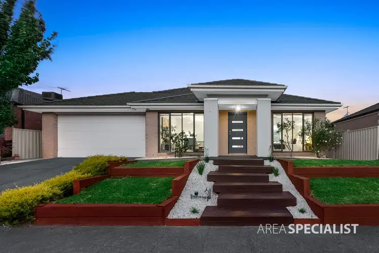 11 Darleith Terrace, Caroline Springs VIC 3023