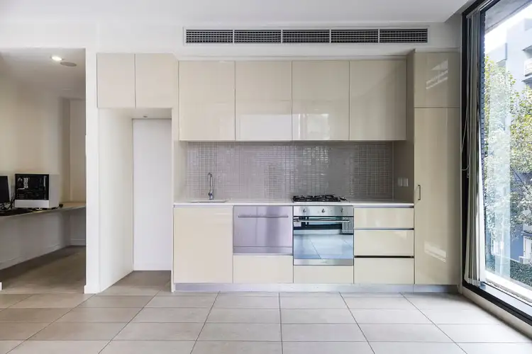 Fourth view of Homely apartment listing, 203/70 Queens Road, Melbourne VIC 3004