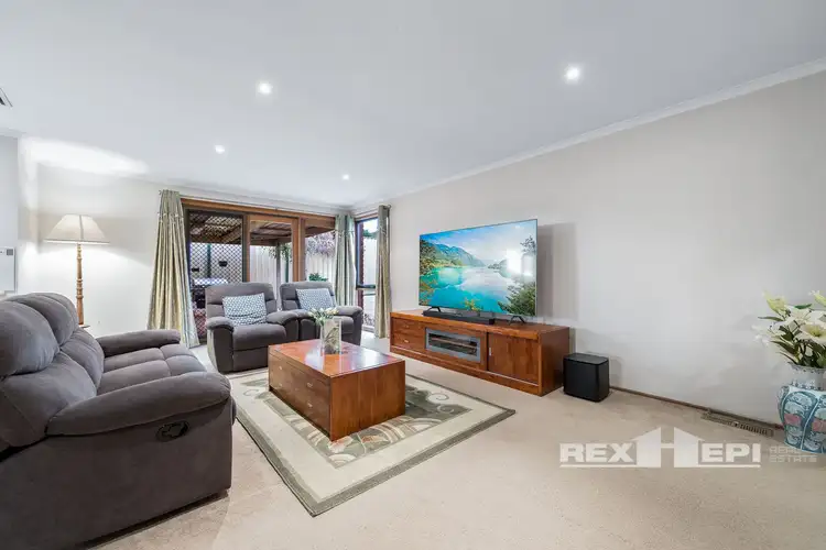 Third view of Homely house listing, 5 Eva Court, Hallam VIC 3803