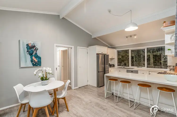 Fourth view of Homely house listing, 10 Ezard Close, Berwick VIC 3806