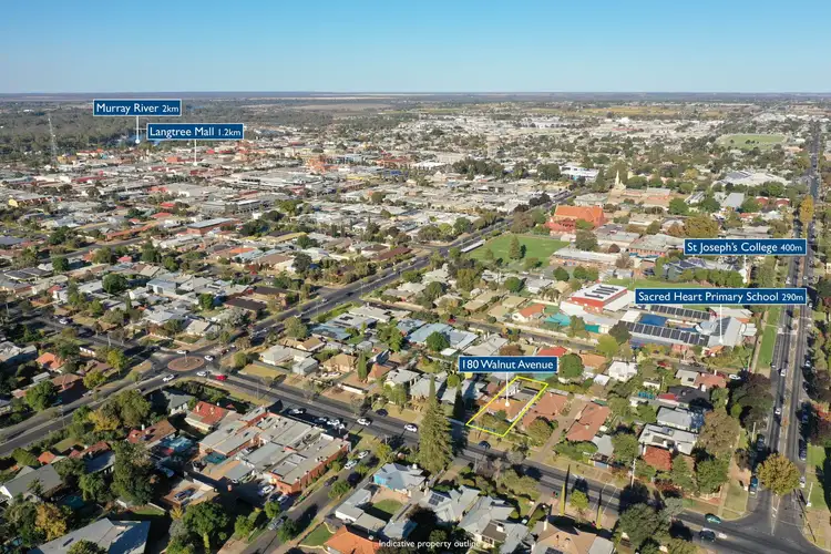 Second view of Homely house listing, 180 Walnut Avenue, Mildura VIC 3500