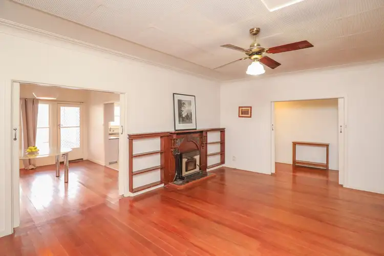 Fifth view of Homely house listing, 180 Walnut Avenue, Mildura VIC 3500