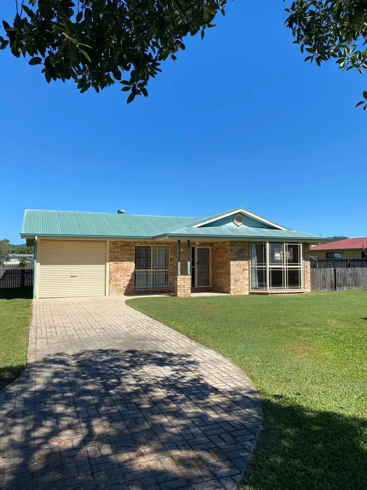 8 Patroyce Court, Sarina QLD 4737
