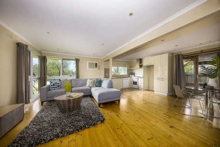 Second view of Homely house listing, 4 Elstree Court, Kealba VIC 3021