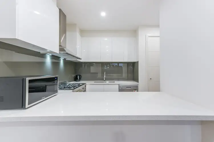 Sixth view of Homely townhouse listing, 2/31 Orlando Crescent, Keysborough VIC 3173