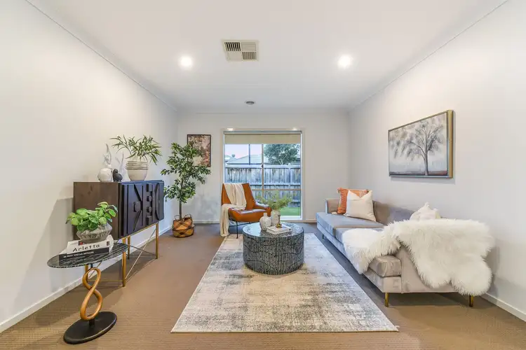 Second view of Homely house listing, 8 Glenfern Street, Keysborough VIC 3173