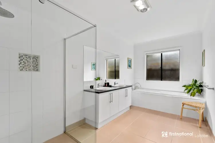Fourth view of Homely house listing, 19 Conway Court, Traralgon VIC 3844