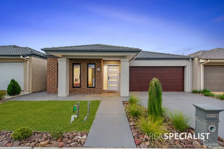 33 Bruny Drive, Tarneit VIC 3029