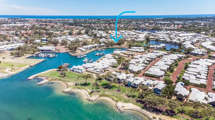 18/79 Sticks Boulevard, Erskine WA 6210