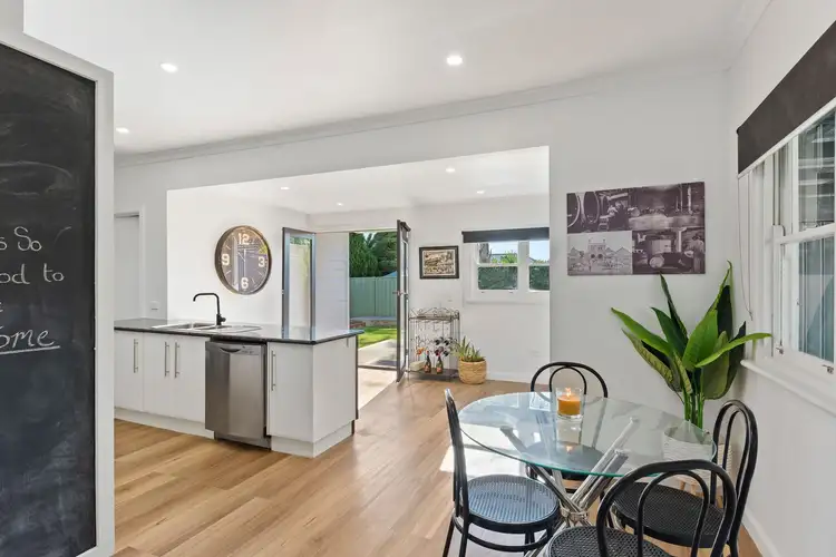 Fifth view of Homely house listing, 10 Derna Court, Golden Square VIC 3555
