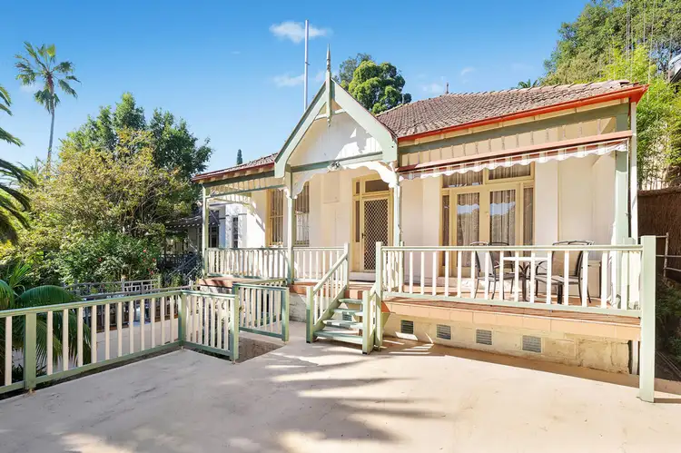 35 Avenue Road, Mosman NSW 2088