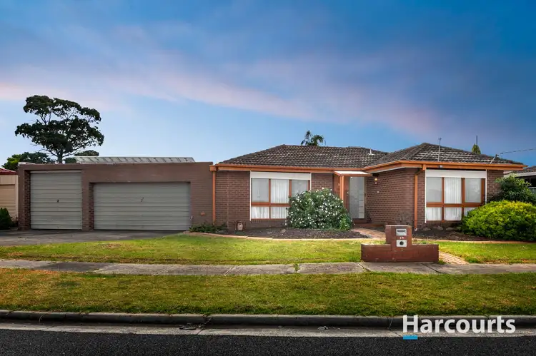 19 Firbank Terrace, Albanvale VIC 3021