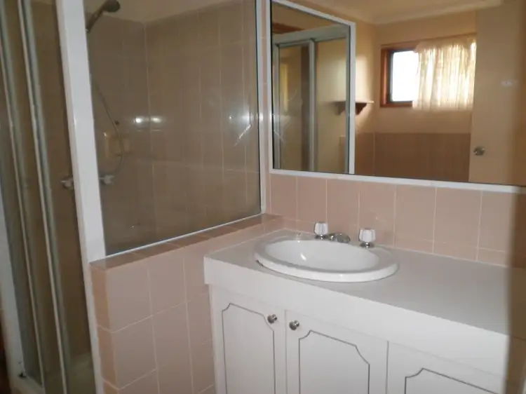 Seventh view of Homely house listing, 4 Seventy-Four Court, Avoca QLD 4670