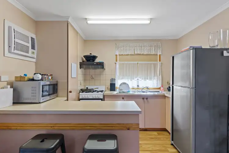 Second view of Homely unit listing, 8/9 Crusoe Road, Kangaroo Flat VIC 3555